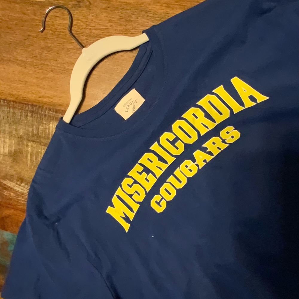 League Blue T-Shirt with Yellow Misericordia Cougars Print - Picture 4 of 4